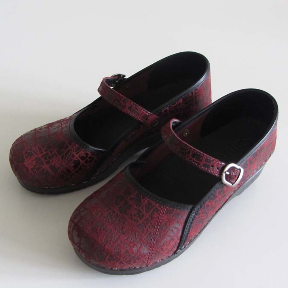SANITA Marcelle mary jane textured leather clogs
